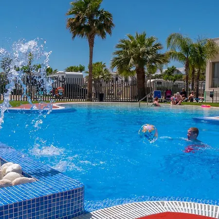 Vacanceselect Mobil Homes - Camping Almafra * ラルファス・デル・ピ
